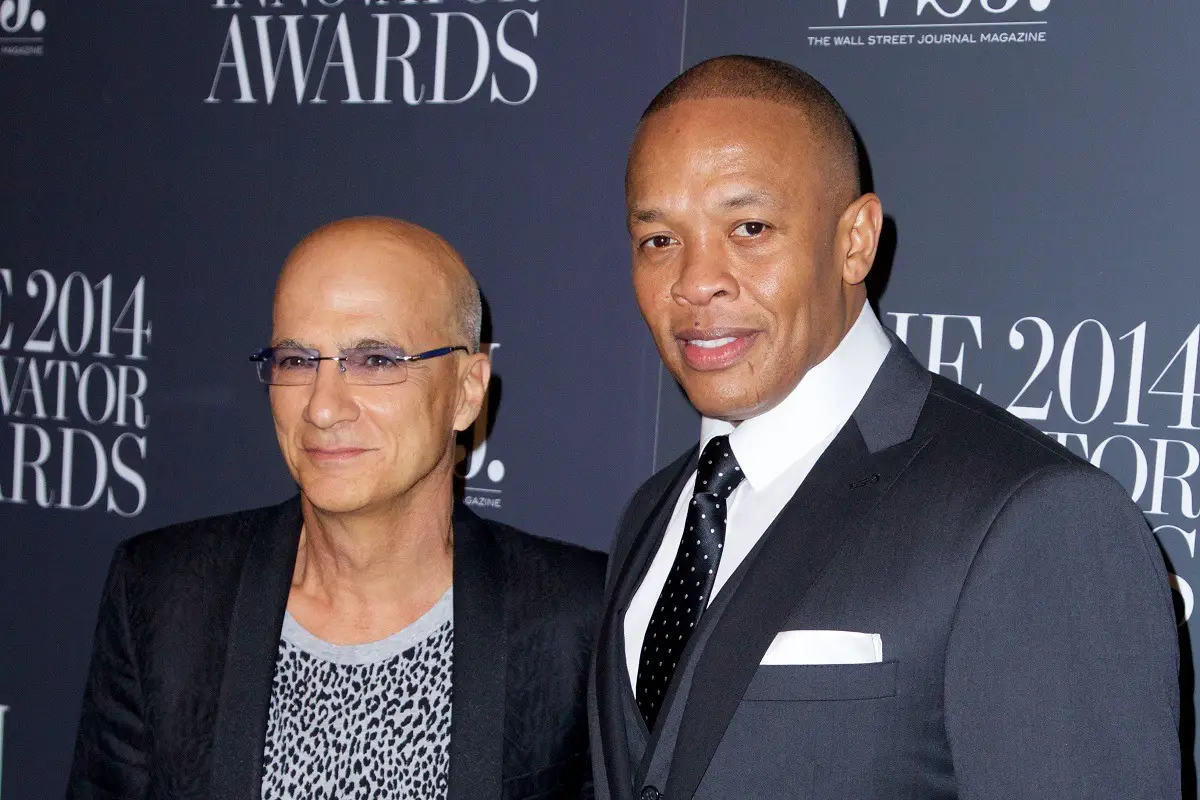 Beats Co-Founder Jimmy Iovine Backs Professional Fighters League - Bloomberg