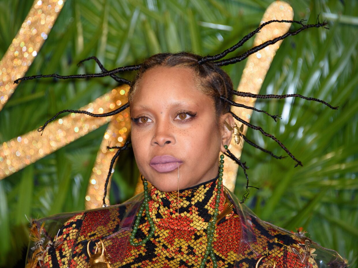 Erykah Badu Offers Some Support For Kanye West And His Tweets Allhiphop 