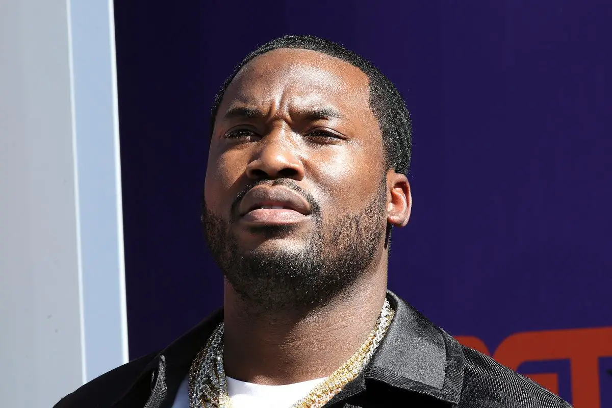 Meek Mill Roasted After Tweeting You Did Not Hit My Girl