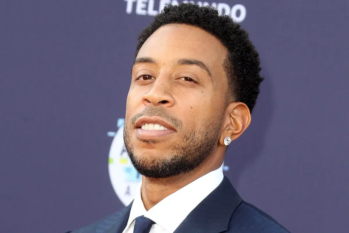 Ludacris Walking To Help To Raise Awareness About AIDS