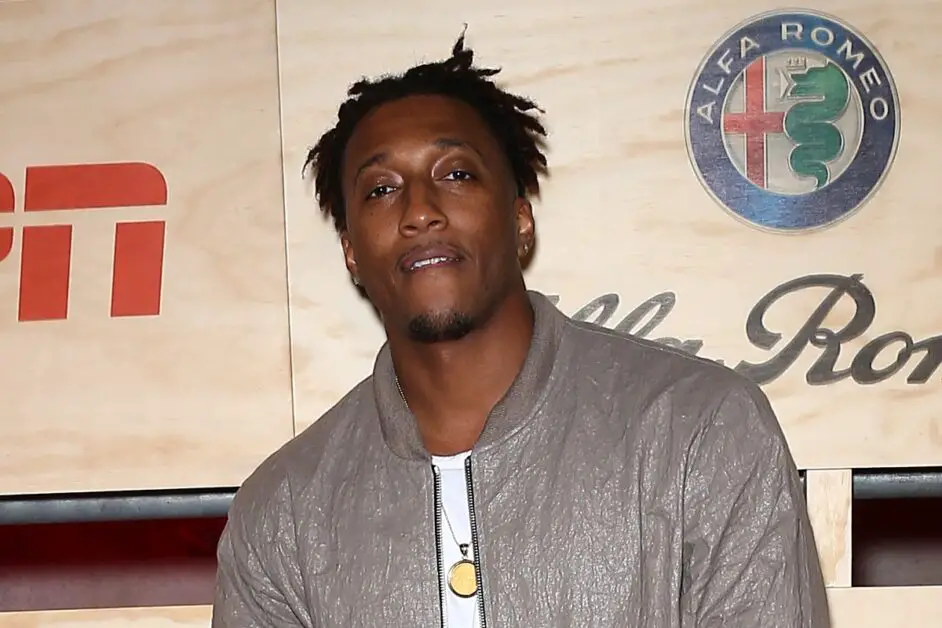 Lecrae Responds to Kendrick Lamar In New Freestyle Boasting 