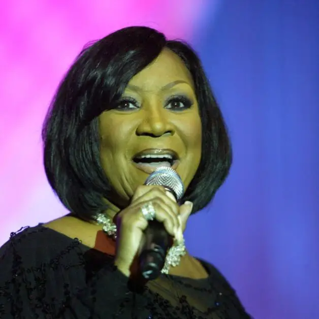 Patti Labelle at The Congressional Black Caucus foundation annual convention gala - April 27th, 2001 - Photo credit: Carrie Devorah/WENN