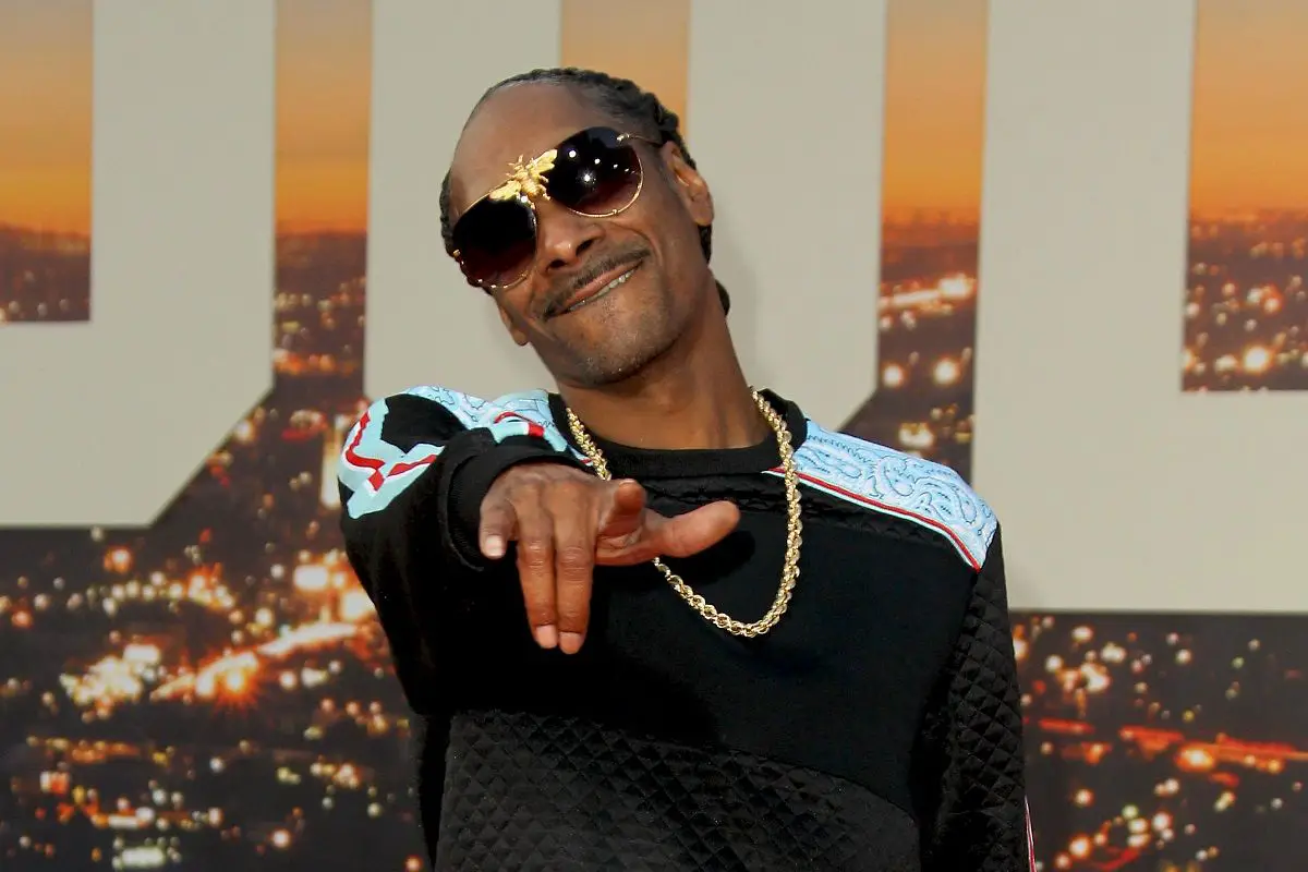 Snoop Dogg Launches 'So Dumb It's Criminal' Show On Peacock #SnoopDogg