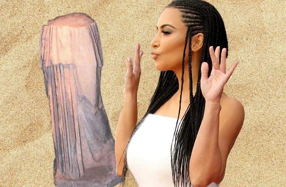 Kim Kardashian and Statue