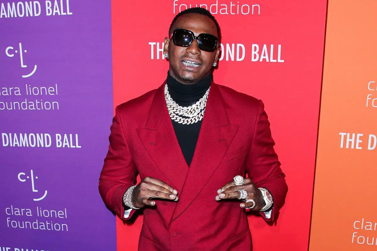 Moneybagg Yo Celebrates 30th Birthday, Receives Nearly 30 Acres of Land & $1.5M Cash