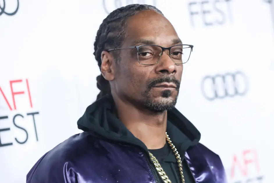 Snoop Dogg Reveals Why He Removed Death Row Catalog From Streaming ...