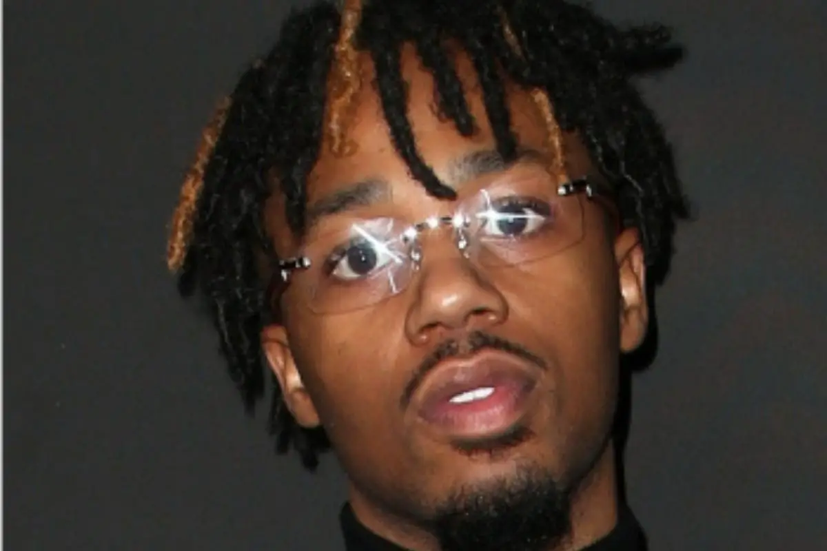 Why Metro Boomin's 'Superhero,' 'Creepin'' Were Foundational for 'Heroes &  Villains