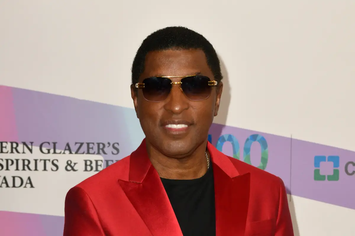 Babyface Ousted From Anita Baker's Tour Following Twitter Feud - Cream ...
