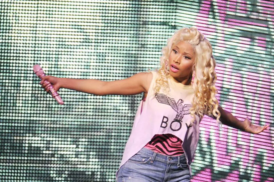 Nicki Minaj Scores First No 1 Solo Female Rap Song Since 1998 1097