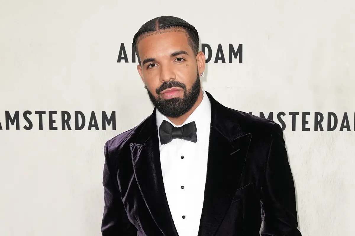 Drake Lists Final U.S. Property For $88M