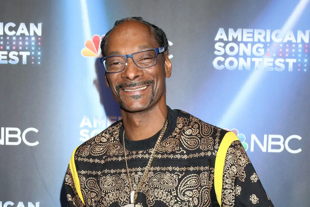 Snoop Dogg Wants To Host Childrenâ€™s TV Show Like Mister Rogers #SnoopDogg