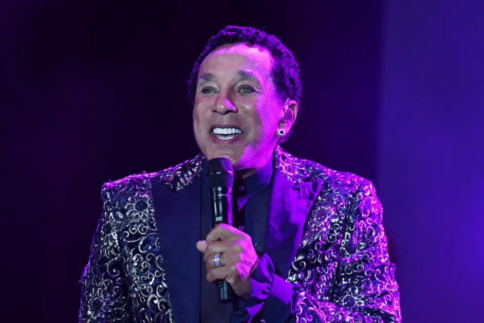 Smokey Robinson Addresses Freaky Song Titles For Upcoming 'Gasms' Album ...