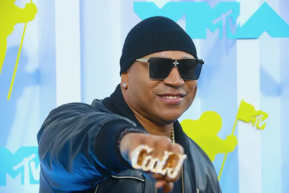 LL COOL J Honors Def Jam With Iconic Hit Medley At MTV VMAs 