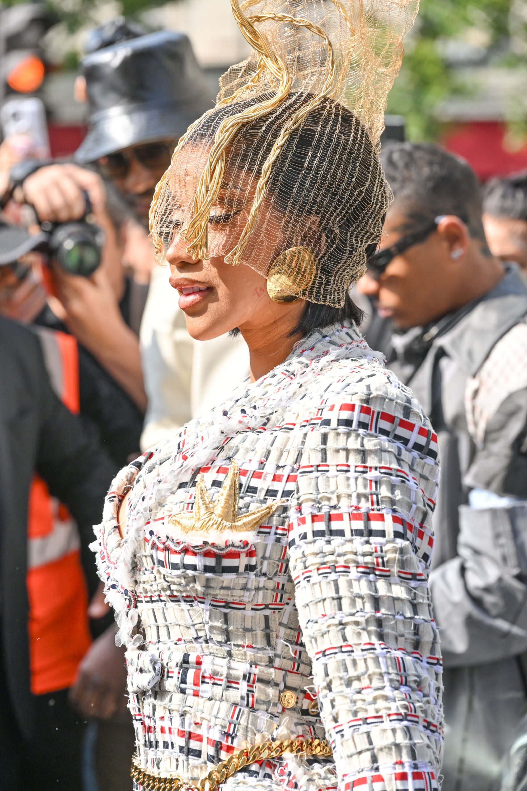 Cardi B Steals The Show At Paris Fashion Week With Stunning Outfit