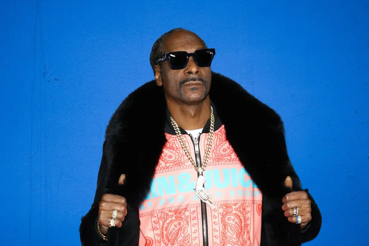 Snoop Dogg and Tupac Mafia Party Sparks International Dispute #SnoopDogg