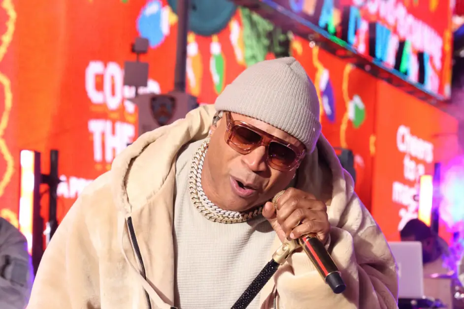 LL COOL J Backs Joe Budden After Yung Miami Mocked “Pump It Up” Gold Plaque 