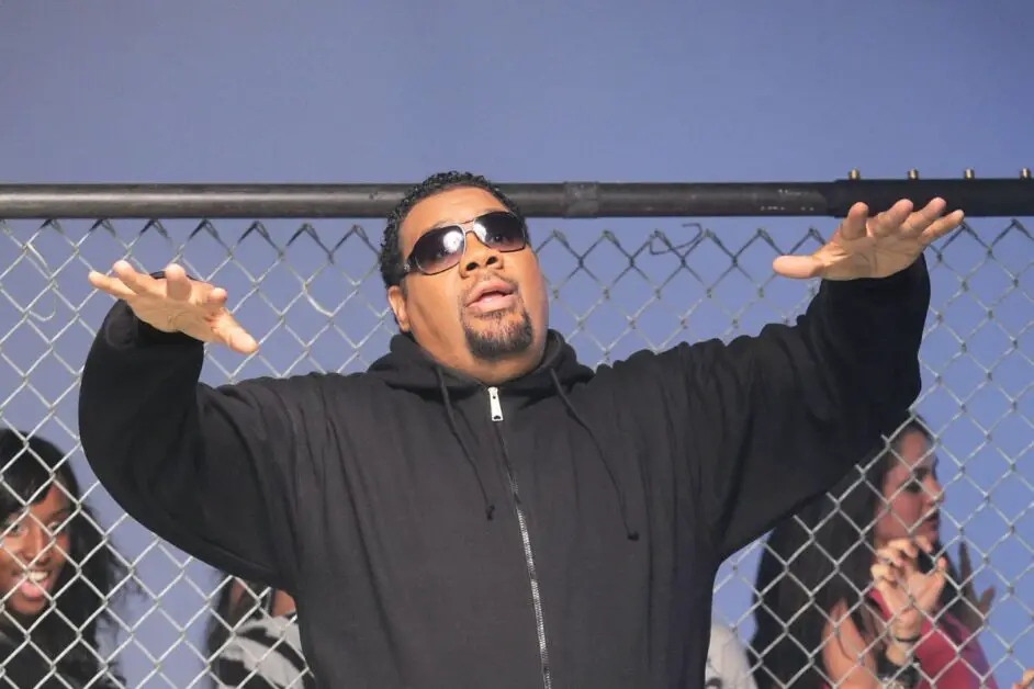 Fatman Scoop Rushed To Hospital After Collapsing On Stage, Friends Pray