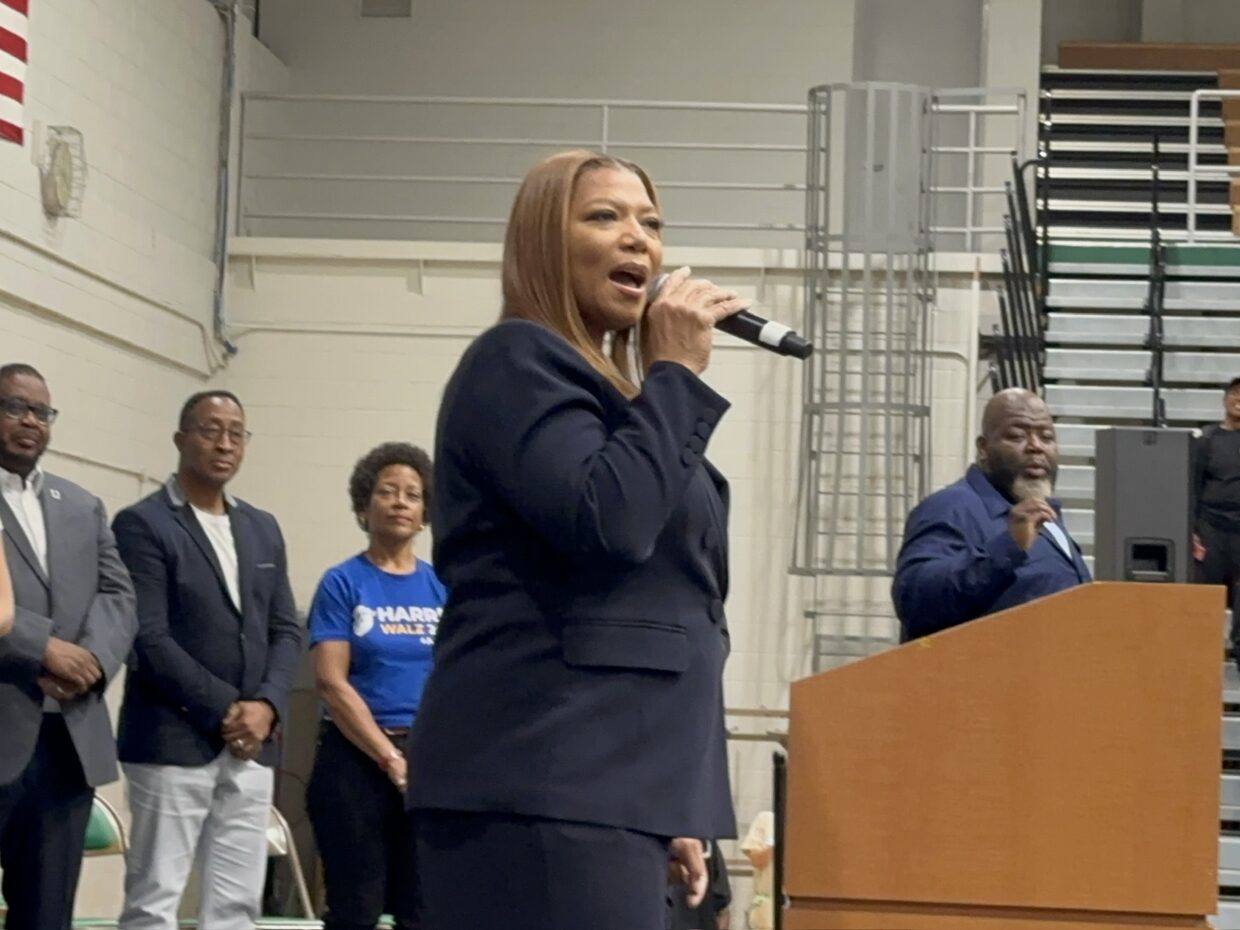 Queen Latifah at Essex County College - Photo By Chuck Jigsaw Creekmur