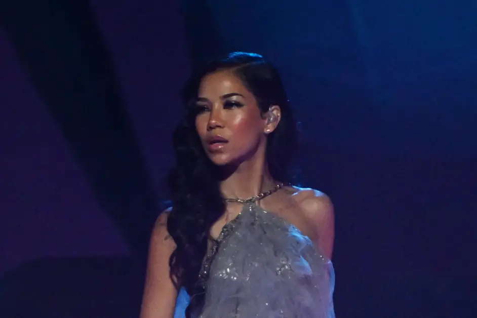 Jhené Aiko Loses Everything In L.A. Fires: “Starting From Scratch” 