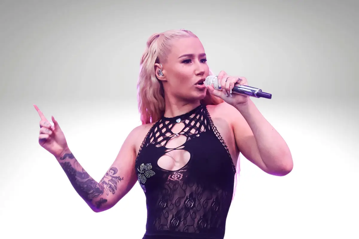 Iggy Azalea Blasts UMG In Explosive Rant Over Unpaid Royalties #IggyAzalea