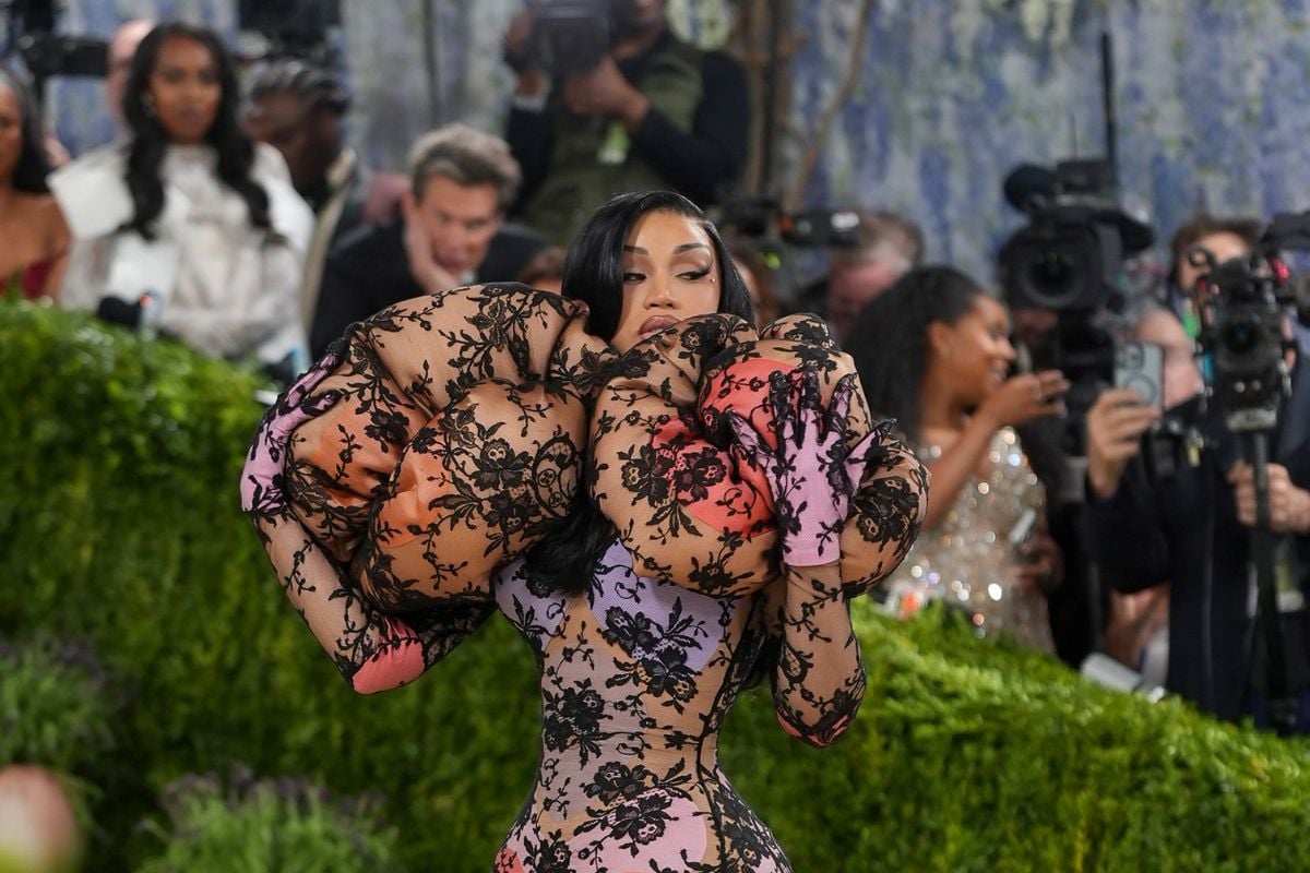 Cardi B